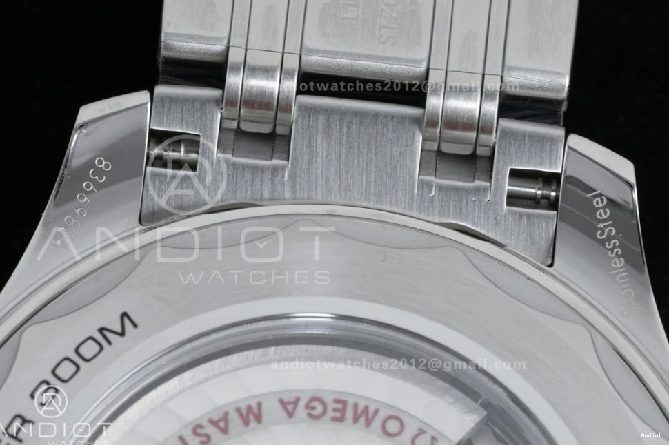 1:1 Edition Black Seamaster Bezel Clone Super Ceramic Asian Dial V4 Best 8800 Diver SS Black On VSF Bracelet 300M 0106